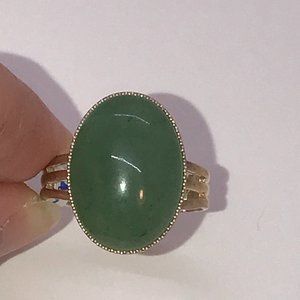 Silver Plated Green Aventurine Cab Ring, Sizeable